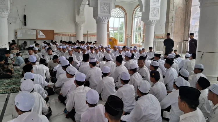 Maulid Nabi Gampong Gampa Perkuat Silaturahmi dan Semangat Berbagi