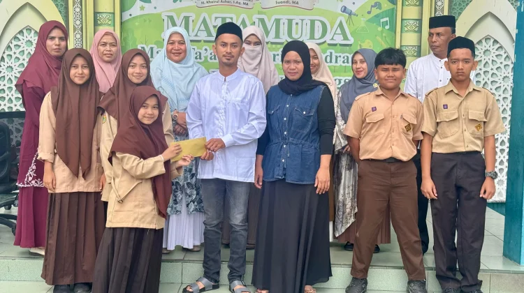 OSIM MTs HBS Meulaboh Salurkan Bantuan untuk Keluarga Muallaf Jefri-Erlina