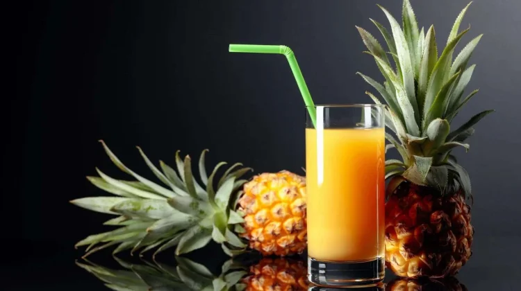 Jus Nanas bagi Kesehatan, dari Meredakan Batuk hingga Menjaga Pencernaan
