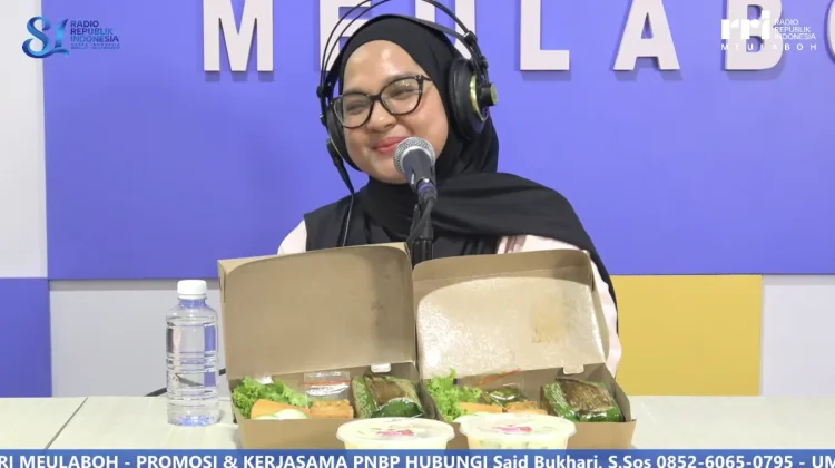 Bukan Sekadar Pembeli, Jajanan Ceria Anggap Pelanggan Keluarga