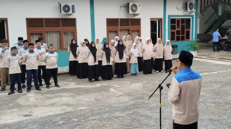 Lepas Kontingen OMI, Khairul Azhar : Berangkat dengan Doa, Bertanding dengan Ilmu