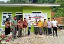 Pemkab Abdya Serahkan Rumah Layak Huni pada Masyarakat