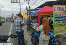 Haji Affan Alfian Bintang Borong Takjil Pedagang di Penanggalan