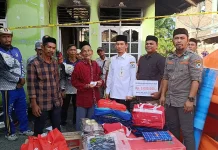 Bupati Tarmizi Salurkan Bantuan Masa Panik Korban Kebakaran Rumah di Meureubo