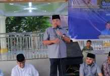 Buka puasa KNPI dengan bupati di masjid gudang