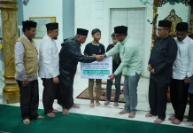 Safari Ramadan Pemerintah Aceh Salurkan Rp300 Juta ke Nagan Raya