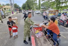 Batalyon 116/Garda Samudra Bagikan 2.000 Porsi Kanji Rumbi