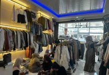 Warga Mulai Berburu Baju Lebaran