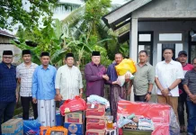 Bupati TRK Kembali Tinjau Korban Angin Kencang
