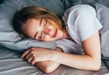 Pola Tidur Berantakan saat Lebaran, Ini Cara Mengatasinya