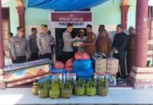 Kapolres Aceh Selatan Berikan Bantuan Korban Kebakaran di Desa Kota Fajar