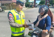 Polantas Nagan Raya Edukasi Warga Tertib Berlalu Lintas