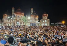 Masyarakat Aceh Padati Halaman Masjid Agung, Saksikan Tabligh Akbar Tgk Habibi