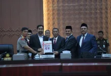 Sampaikan LKPJ 2025, Muzakir Manaf Dorong Pembangunan Berkelanjutan
