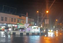 Waspada Hujan Petir saat Melintasi Jalan Raya