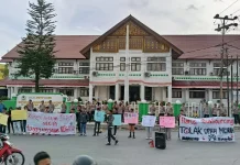 Mahasiswa Aceh Barat Gelar Aksi May Day, Suarakan Tuntutan Buruh