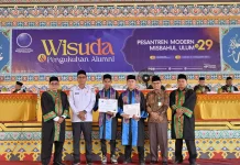 Misbahul Ulum Wisuda 176 Santri, Dua Raih Predikat Hafiz Al-Qur’an 30 Juz