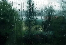 Tips Tetap Semangat Kerja Malam walau Hujan
