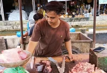 Pedagang Daging Meugang Ramai Berjualan di Pasar Meulaboh jelang Idul Adha