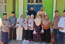 MAN 1 Aceh Barat Bagikan 200 Paket Daging Kurban Siswa Kurang Mampu