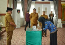 Bupati TRK Lantik  Kepala Sekolah di Nagan Raya