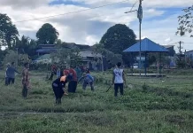 Bupati Simeulue Pimpin Gotong Royong ASN Bersihkan Fasilitas Publik