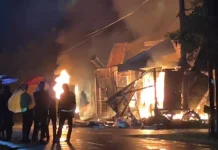 Kebakaran Hanguskan Toko Kelontong di Samatiga, BPBD Kerahkan Tiga Armada Damkar
