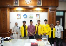 Kadisdik Aceh Murthalamuddin Terima Kunjungan Audiensi AICRF dan BEM UI