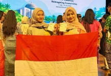 Dua Mahasiswi USK Bawa Misi Inovasi Kota Pesisir ke Brunei Darussalam