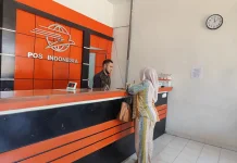 Ditengah Gempuran Ekspedisi Swasta Kantor  Pos Meulaboh Tetap Komit Melayani
