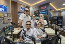 Menjadi Penyiar, Hobi Menyenangkan yang Dibayar dan Melatih Public Speaking
