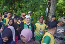 Ribuan Warga Meriahkan Jalan Sehat HUT ke-24 Nagan Raya