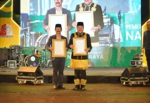 Bupati TRK Terima Sertifikat Kekayaan Intelektual