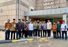 Wagub Aceh dan Ulama Perkuat Status Wakaf Blangpadang di BWI Pusat