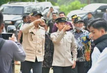 Menteri PU Tinjau Jembatan Sikundo Yang Putus Akibat Bencana