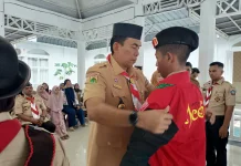 Bupati Lepas Kontingen Pramuka Simeulue ke Jambore Nasional