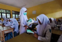 Puskesmas Cot Seumeureung Bagikan Masker Antisipasi ISPA akibat Karhutla