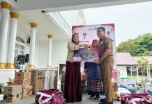 Pemkab Simeulue Terima Bantuan Bufferstock Logistik dari Pemerintah Aceh