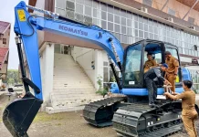Excavator Bantuan KKP Mulai Dimanfaatkan Pulihkan Tambak Nelayan Aceh Barat