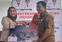 Bupati Simeulue Terima Bantuan Buffer Stock Bencana dari Pemerintah Aceh