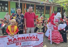 UTU Dukung Karnaval HUT ke-81 RI di SDN Perumnas Peunyareng