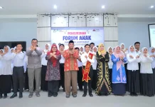 Bupati Tarmizi Kukuhkan Forum Anak Aceh Barat