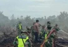 Tim Gabungan Penanganan Karhutla Lakukan Pemadaman Api di Perkebunan Masyarakat