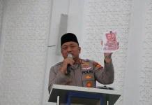 Kapolres Aceh Barat Motivasi Santri Dayah Ruhul Qur’ani, Dorong Generasi Muda Beran