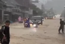 Hujan Deras Mengguyur, Jalan Lintas Desa Air Berudang Tapaktuan Terendam Banjir