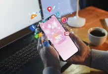 Efek Negatif Terlalu Sering Terpapar Konten Flexing di Media Sosial