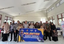 Polisi Saweu Sikula Edukasi Pelajar MTsN 4 Aceh Barat