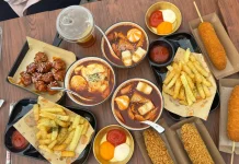 Tteokbokki hingga Corn Dog, Jajanan Korea yang Bikin Gen Z Penasaran