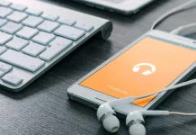 Sering Pakai Earphone, Waspadai Risiko Gangguan Pendengaran