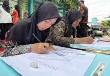 Meriahkan Hari Batik Nasional, MTs HBS Gelar Fashion Show dan Lomba Mewarnai Batik